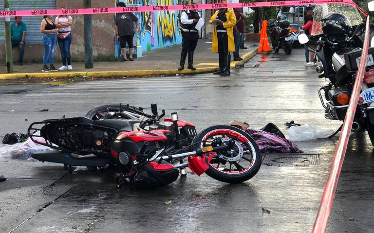 Fallece motociclista tras persecución policiaca en Venustiano Carranza