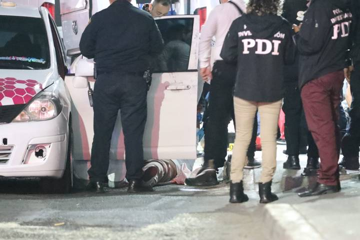 Ejecutan a conductor de taxi de 12 balazos en la GAM