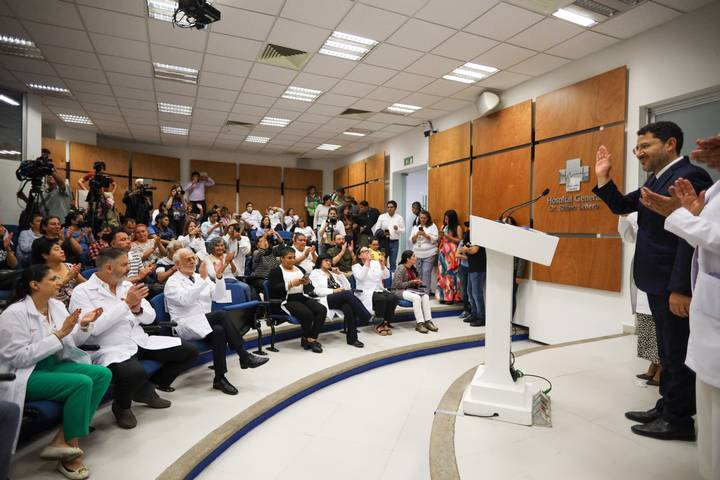 El abasto de agua esta garantizado en los hospitales de la CDMX: Batres