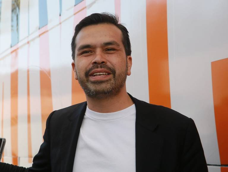 Coordenadas Políticas/Martin Aguilar/Un don nadie de MC