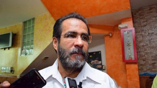 Coordenadas Políticas/Martin Aguilar/Dios los cría y ellos se juntan