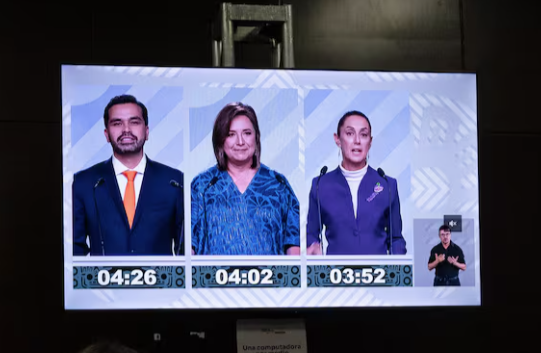 El odio y la calumnia no son democracia: Sheinbaum