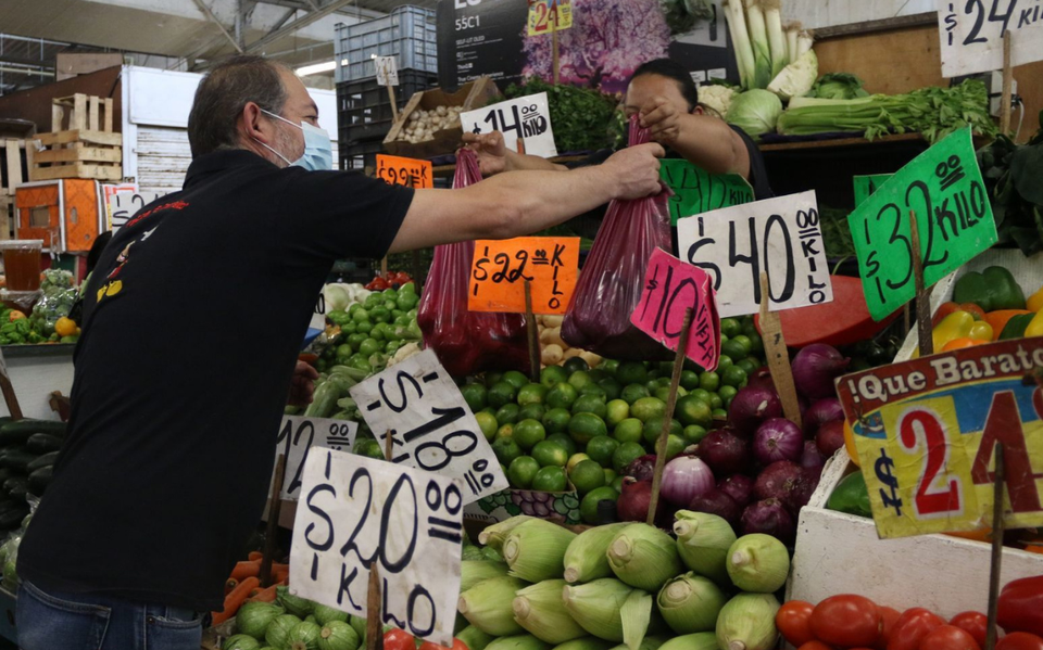 Inflación llegó a 4.65% en abril por alza en precios de frutas y verduras