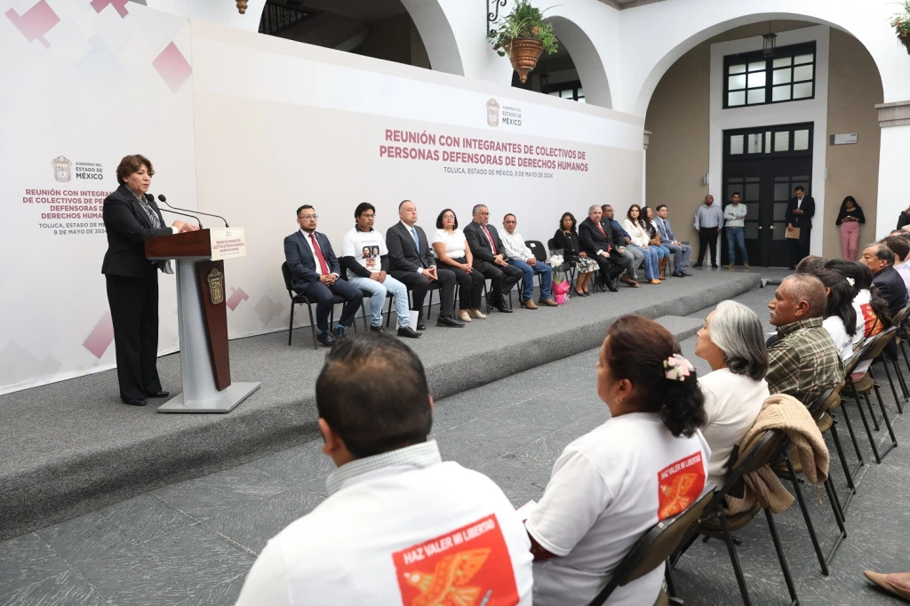 Gobernadora Delfina Gómez Álvarez hace justicia con liberación de presos inocentes en el Estado de México; c olectivo retira plantón frente a Palacio de Gobierno tras atención de autoridades