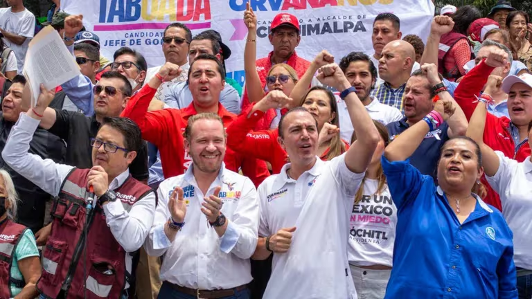 Coordenadas Políticas/Martín Aguilar/Nadie sabe para quien trabaja
