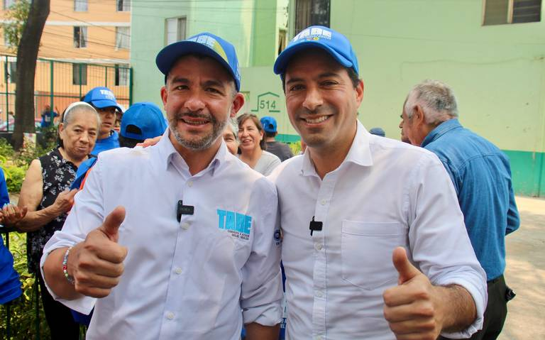 Los dos Mauricios Tabe y Vila recorren las pensiles en Miguel Hidalgo