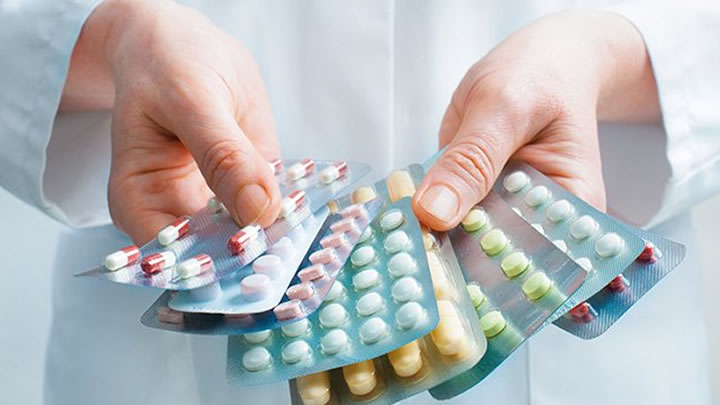 Denuncian la llegada de medicamentos chatarras a México y luego al sector público: Farmacéuticos