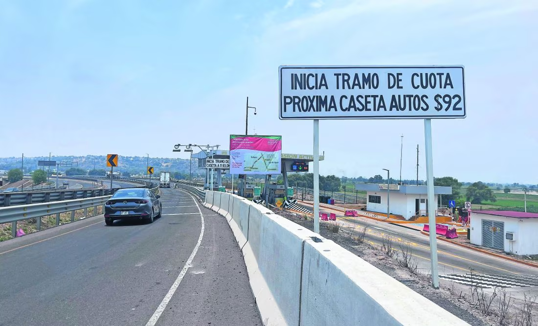 Anuncian cobro de peaje en el distribuidor vial que va al AIFA