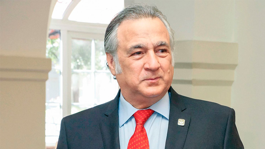 Panistas denuncian que el secretario de Turismo, Miguel Torruco oculto una mansión de un millón de dólares