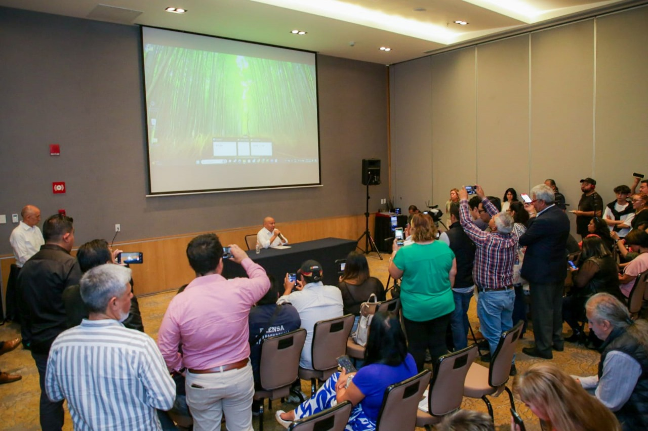 Raciel Pérez ofreció trabajar de la mano con la sociedad para mejorar la vida de os grupos vulnerables