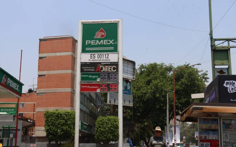 Exigen legisladores locales al Gobierno Federal detener el precio del combustible