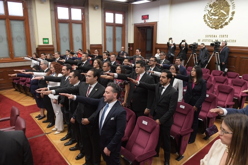Llaman a los nuevos jueces a ser garantes de la neutralidad e independencia