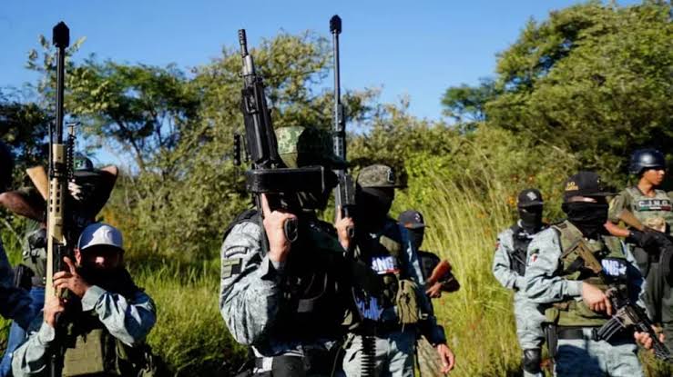 En enfrentamientos entre el CGNJ y el Cártel de Sinaloa asesinan a 11 personas en Chicomuselo, Chiapas