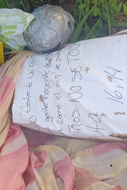 «Los niños no se tocan»: dejan mensaje en cuerpo decapitado en Comalcalco tras asesinato del niño Emiliano
