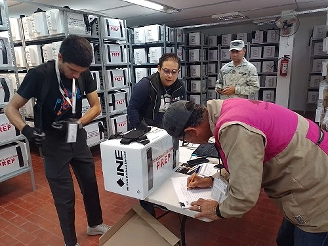 Inicia INE distribución de documentación y materiales electorales