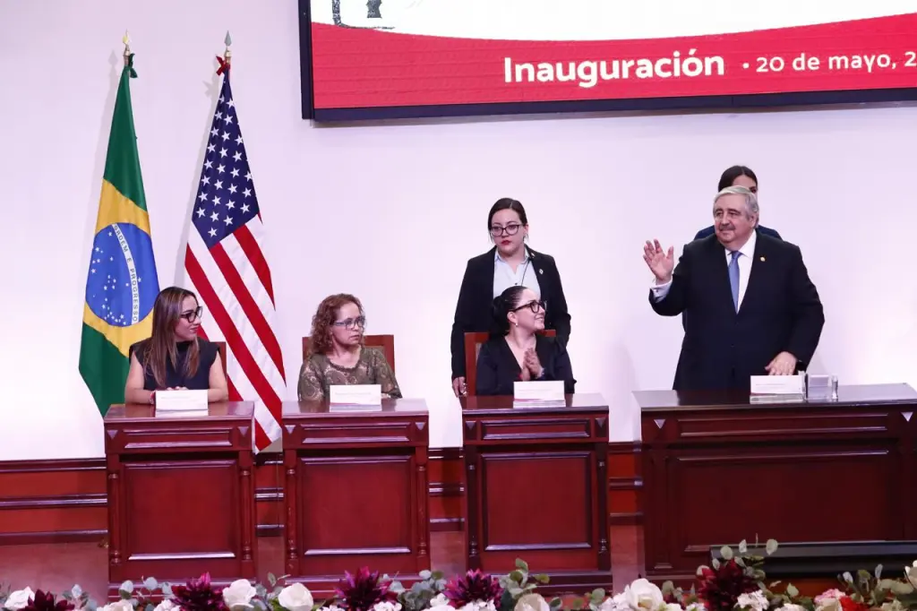 En el Segundó Foro Internacional de Ciberseguridad y Protección de datos Personales Organizado por el Tribunal  Superior de Justicia del Edoméx