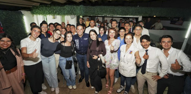 Enrique Vargas impulsará foros para escuchar a la juventud