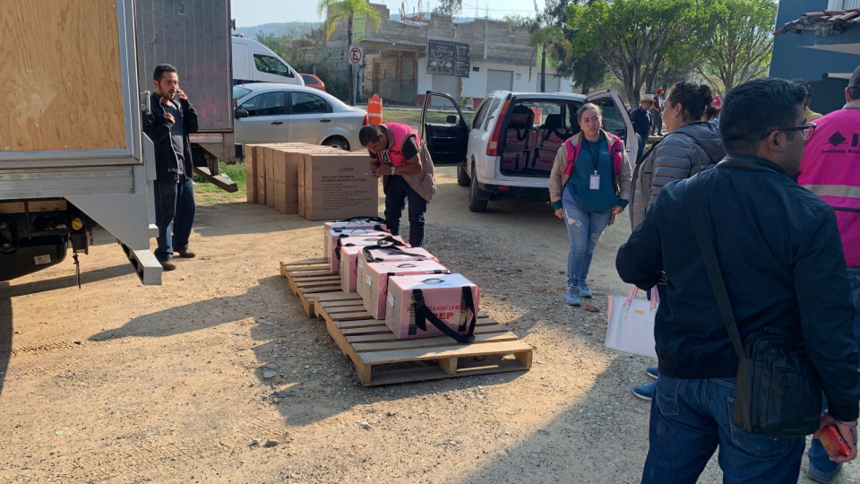 El 98% de paquetes electorales han sido entregados a presidentes de casillas