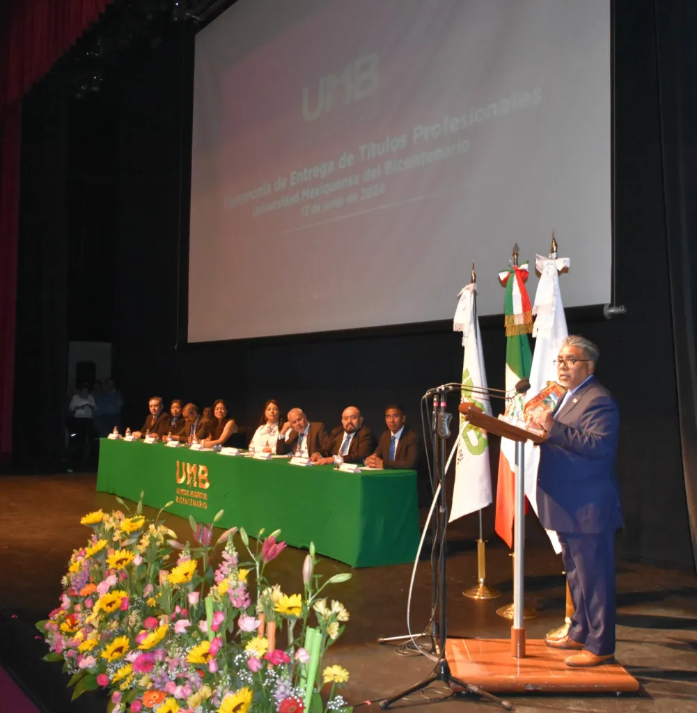 2 mil nuevos profesionales aumentan y egresan de la Universidad Mexiquense del Bicentenario