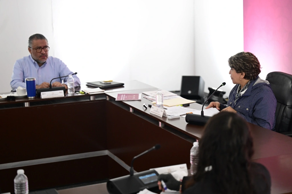 Los Delitosde alto impacto disminuyen 10% en Cuautitlán Izcalli; Gobernadora Delfina Gómez Álvarez instala Me sa de Coordinación para la Paz en este