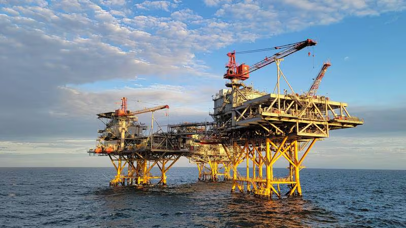 Crece la producción petrolera, pese a que durante ocho meses estuvo a la baja