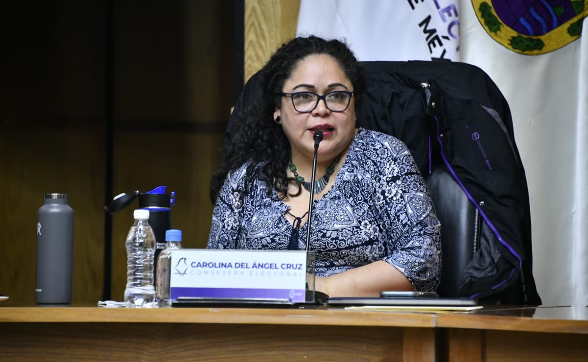 Carolina del Ángel acusa a diputados morenistas de bullying mediático y acoso