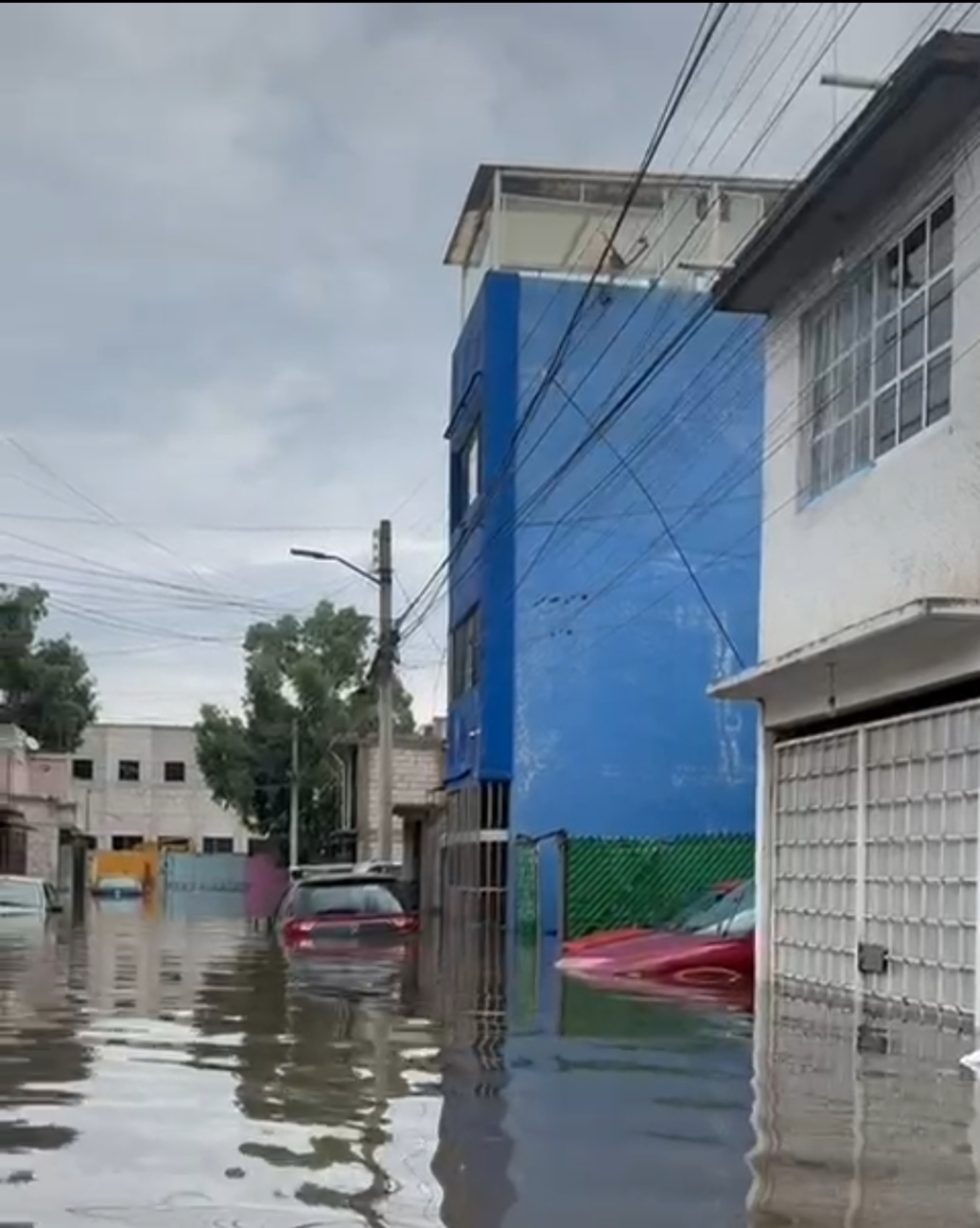 En Cuautitlán Edoméx, Vecinos del Rancho San Blas con el agua «hasta el cuello