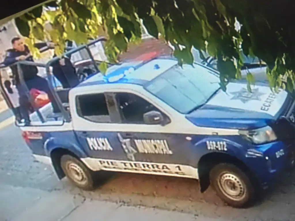 En Edoméx Acusan a juez de proteger a delincuentes; libera a policías que robaron 50 mil pesos a automovilista