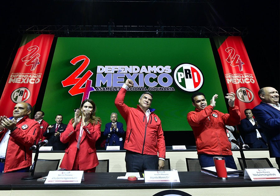 En medio de divisiones internas, el PRI avala la reelección de ‘Alito’ Moreno hasta 2032