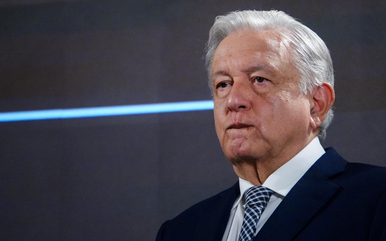 AMLO publica el primer reporte del Caso Ayotzinapa que entrego a los padres de los normalistas