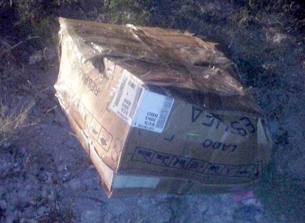 Localizan un cadáver abandonado dentro de una caja
