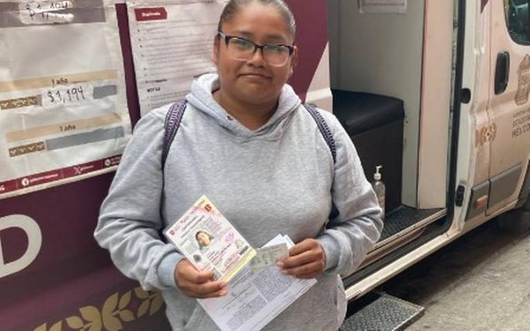 Edomex entrega las primeras 42 licencias de manejo para “Mujeres al Volante” para manejar transporte públic o