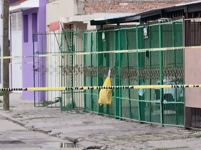 Multihomicidio en Celaya: Asesinan a 4 hombres y dejan a otro gravemente herido dentro de un domicilio
