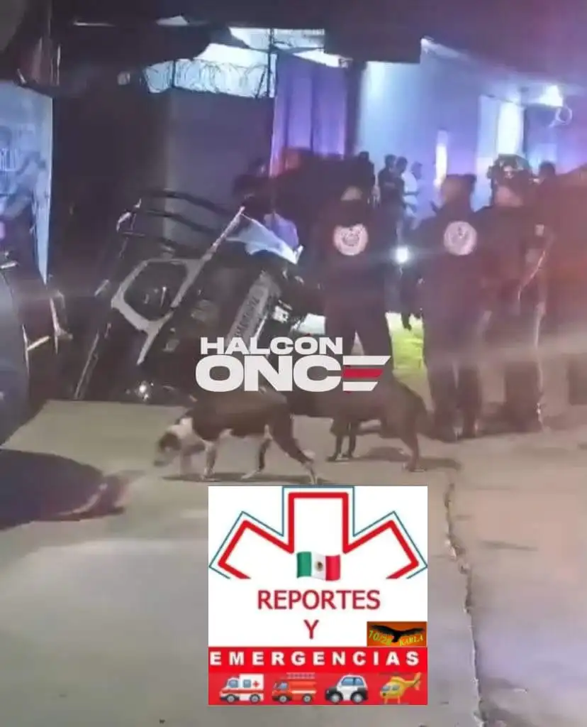 Cae en Hoyo Patrulla de la Policía Municipal de Ecatepec Edoméx, en Ciudad Cuauhtémoc