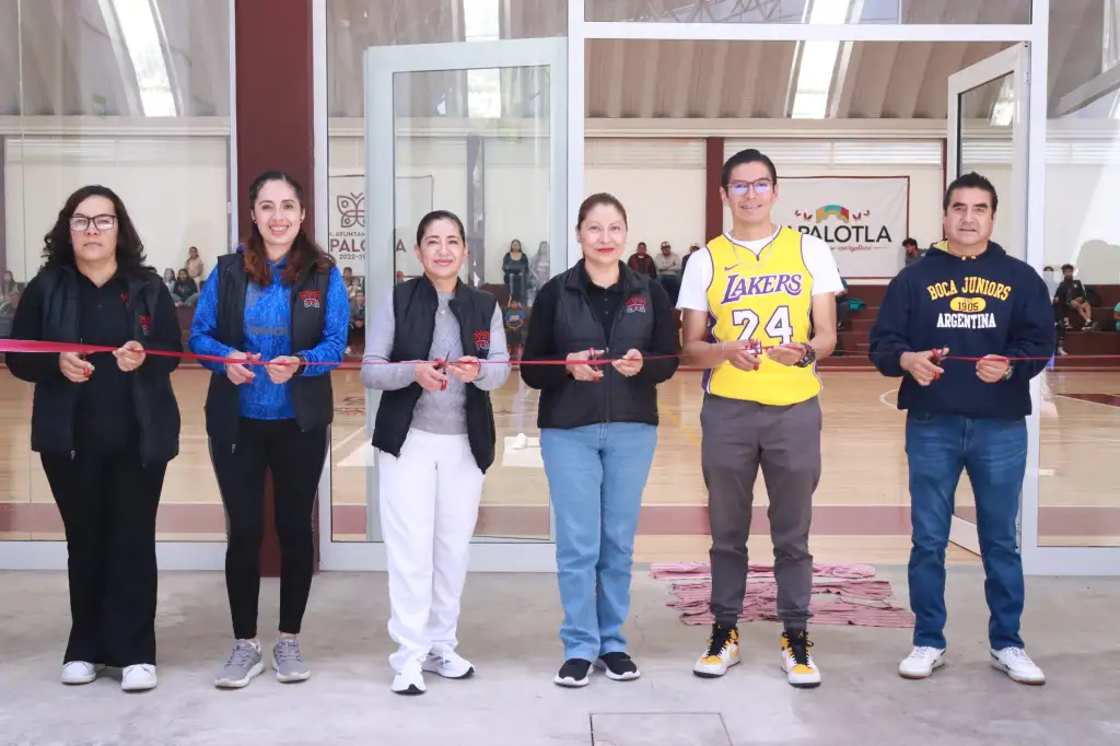 Reinauguran cancha de básquetbol en Papalotla Edoméx