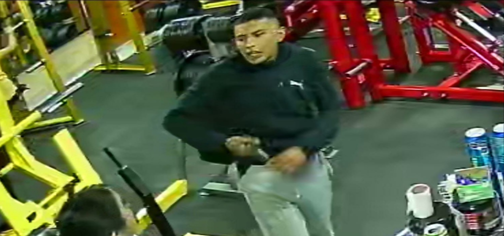 En unGimnasio en Amecameca Edoméx va a Robar y deja rostro grabado ¡denúncialo !
