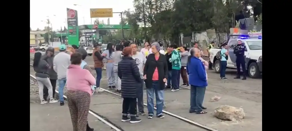 Exigen Investigar Origen de Combustible y Garantizar Seguridad señalan Vecinos de Ciudad lago en la CDMX