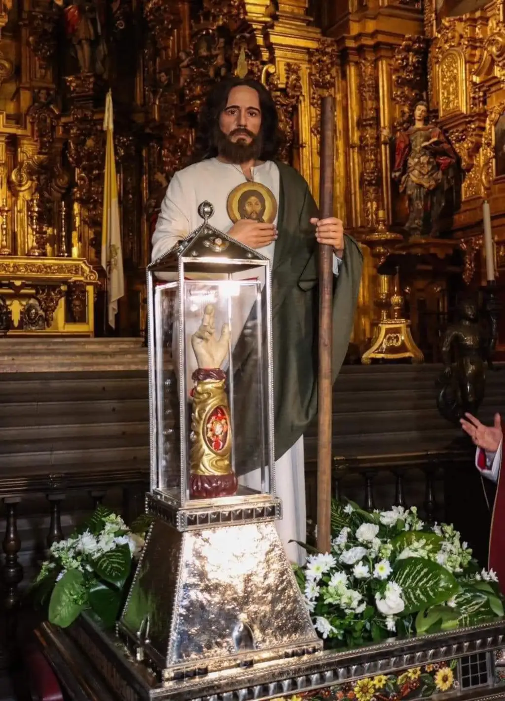 Le dan la Bienvenida a la Reliquias de San Judas Tadeo en Ozumba Edoméx
