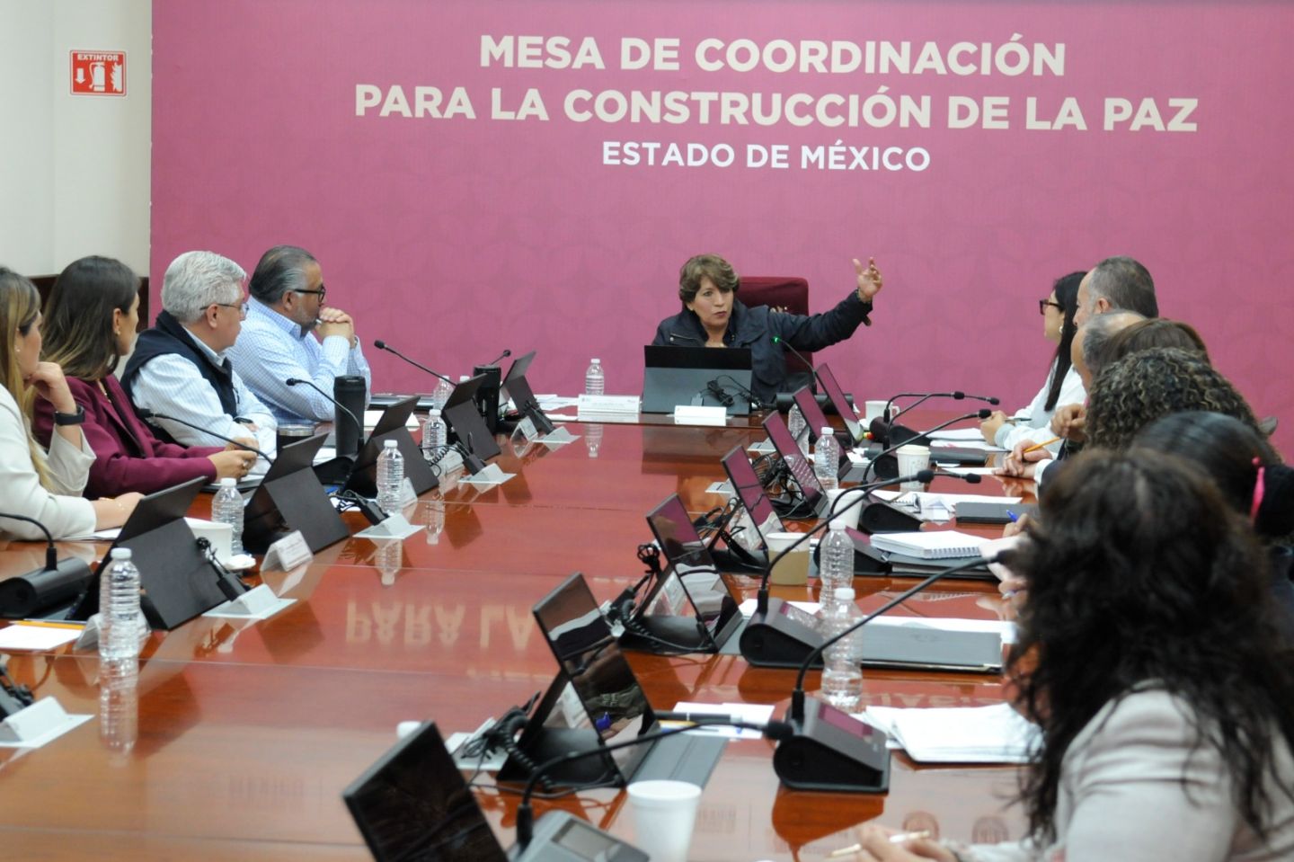 Preside Delfina Gomez la Mesa de Coordinación para la Construcción de la Paz Edoméx