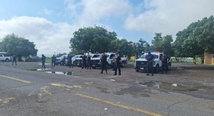 Confrontación entre grupos criminales desatan pánico en la poblacion, bloqueos e incendio de vehículos en Tep alcatepec y Buenavista, Michoacán