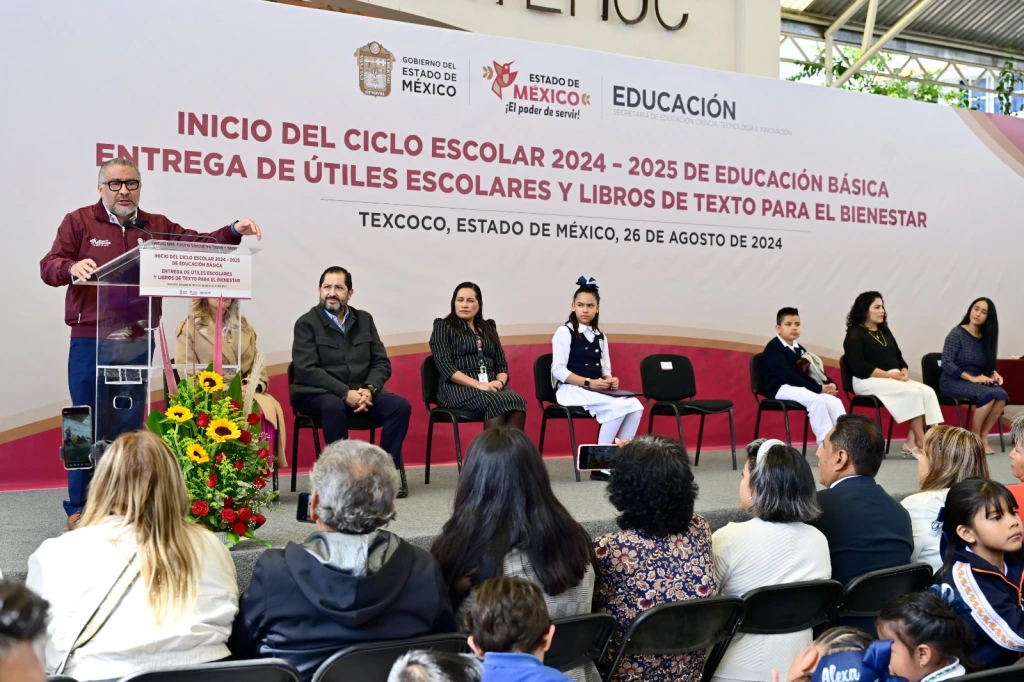 Inauguran ciclo escolar 2024-2025 en escuela del centro de Texcoco Edoméx