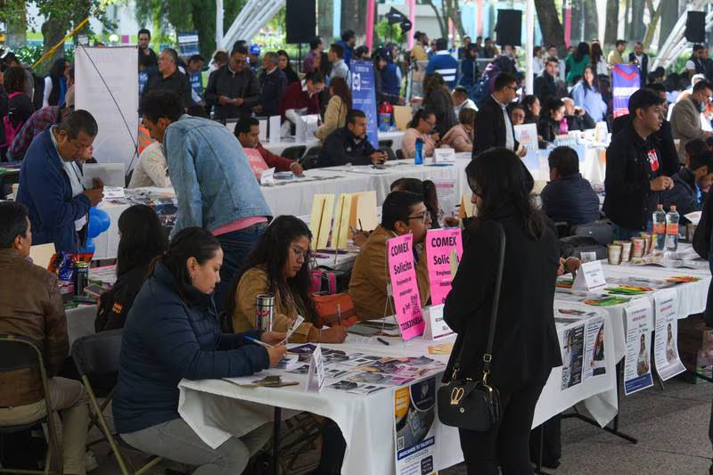 Crece la dedicación laboral al 2.8% y se perdieron cera de00 800 empleados durante junio