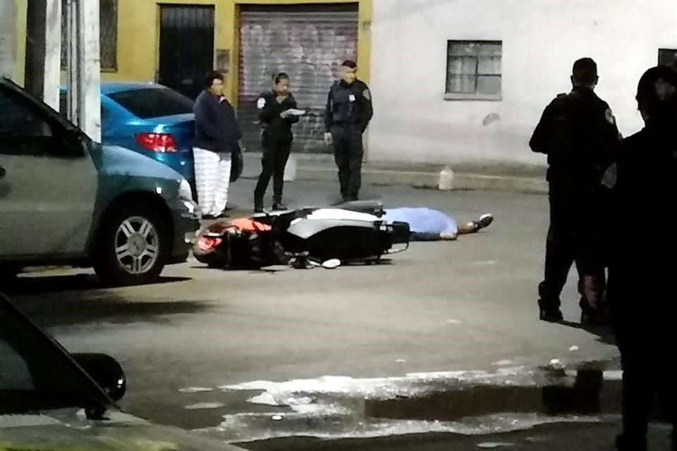 Ejecutan a sujeto en calles de la Venustiano Carranza