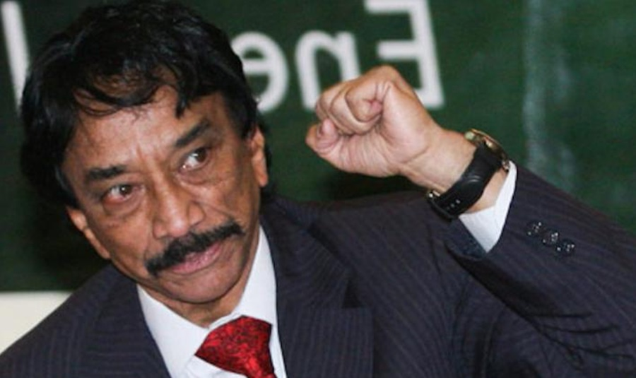Por quinta ocasión se reelige Víctor Flores Morales al frente del Sindicato Ferrocarrilero