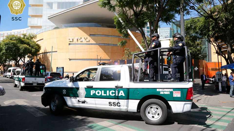 Encuentran los cadáveres de una pareja en un inmueble en Miguel Hidalgo