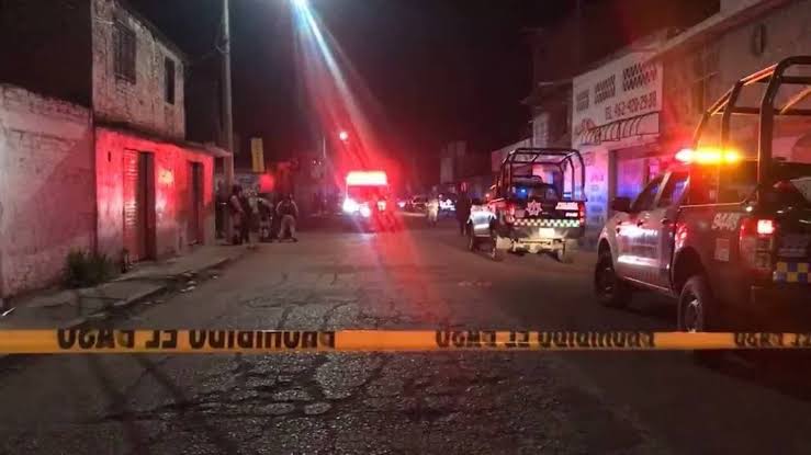 En menos de una hora, asesinan a cuatro hombres y lesionan a otros seis en diferentes sitios de Irapuato