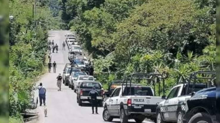 Emboscada a Policías en límites de Michoacan y Colima deja 9 muertos y al menos 6 desaparecidos