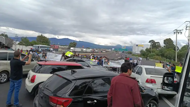 Accidente en Carriles Centrales Cerca de la Caseta Vieja, Dirección CDMX Afectada