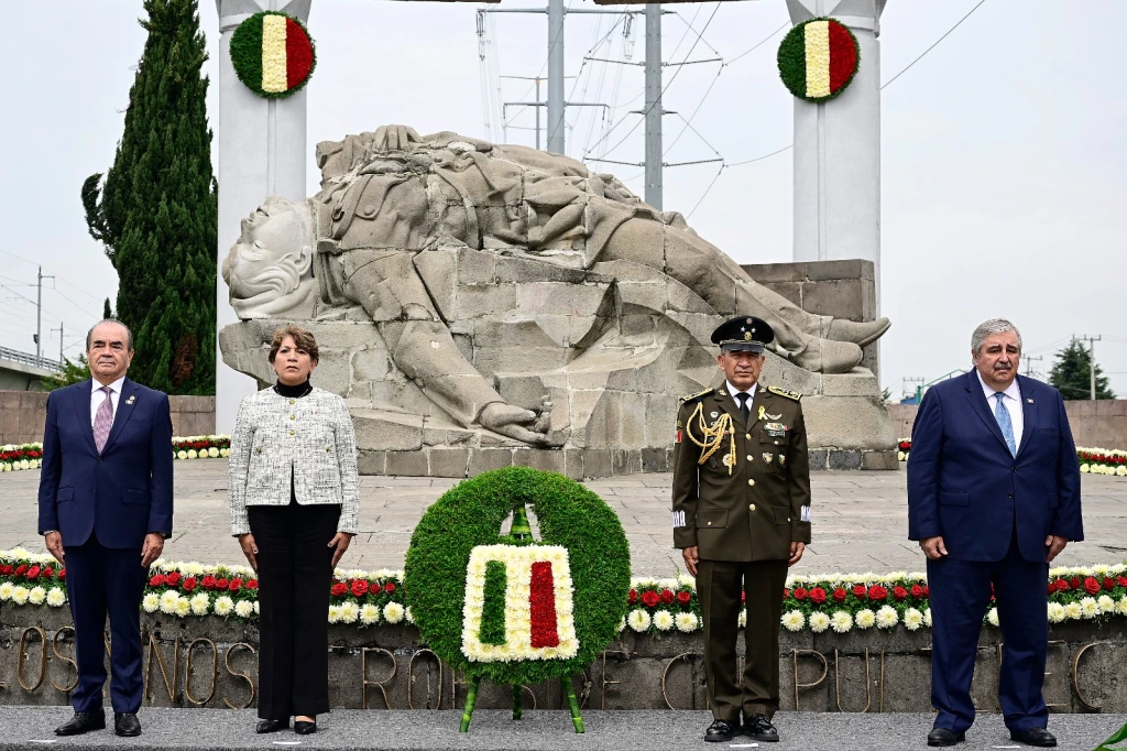 La Gobernadora Delfina Gómez Álvarez, encabeza la Ceremonia Conmemorativa por el 177 Aniversario de la Gesta H eroica de los Niños Héroes de Chapultepec