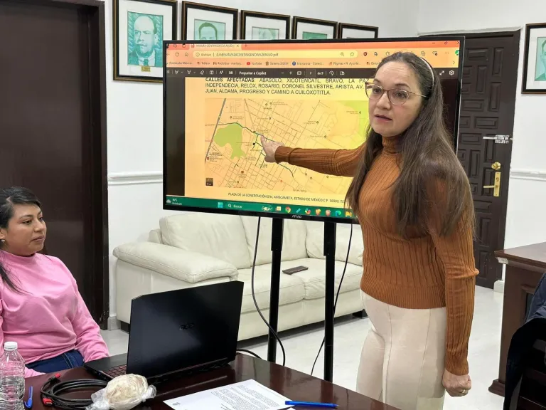InformaGobierno de Amecameca Edoméx Sobre la Primera Etapa de Recuperar la Zona Tras Desbordamiento de Rio